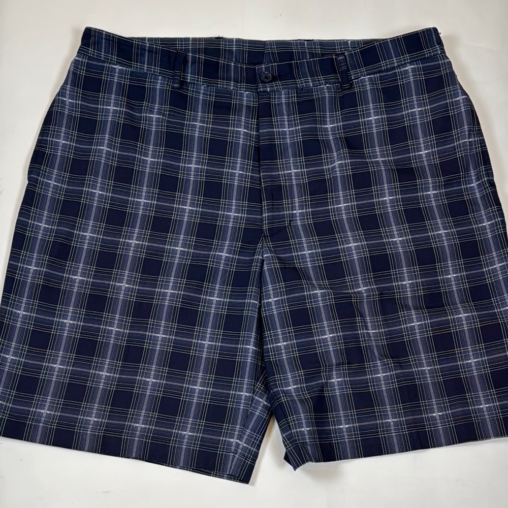 Pebble Beach Men’s Golf Shorts Blue & White Flat Front Performance Shorts